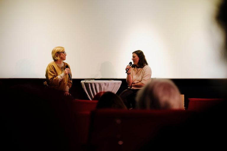 Erfolgreiche Filmvorführung zum internationalen Frauentag